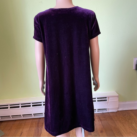 BLUEBERI BOULEVARD PURPLE VELVET EMBROIDERED FLOWER DRESS SIZE 6 HOLIDAY - Picture 2 of 8